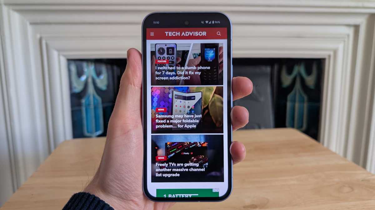 Лучшие смартфоны среднего класса 2025 года: топ-10 моделей картинка Google Pixel 9a