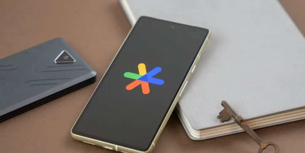 12 приложений, которые я советую установить на Android-смартфоны тем, кто не разбирается в технологиях