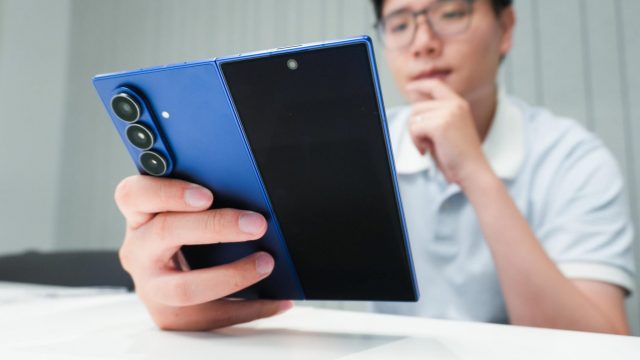 Батарея вашего Samsung работает ужасно Вы зря не поменяли эти 7 настроек