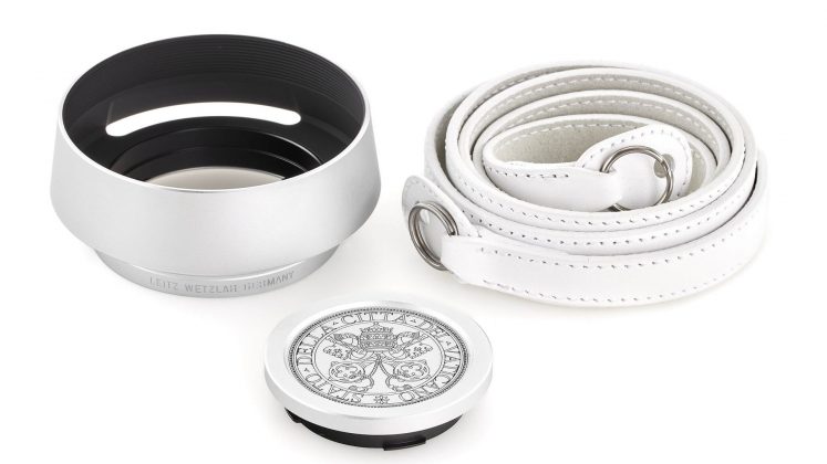 Безумие коллекционеров: Уникальную Leica Папы Римского продали за 591 млн рублей. Разбираемся, что в ней такого особенного