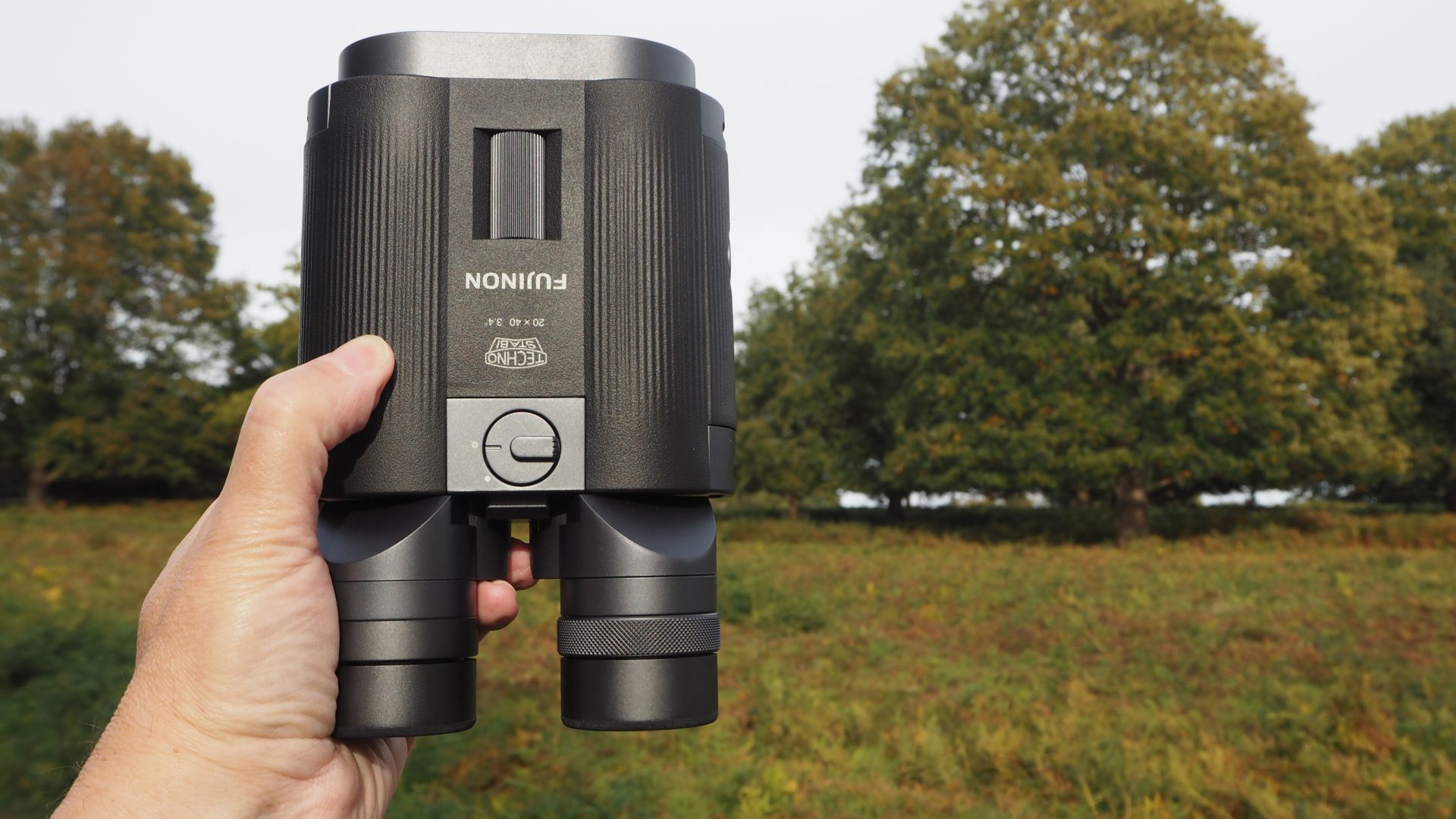 Бинокль Fujinon Techno-Stabi TS-L 2040 с увеличением