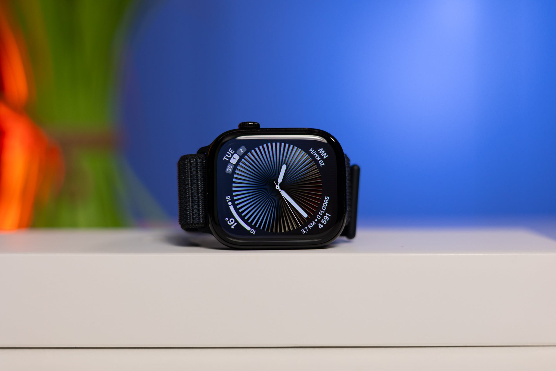 Часы Apple Watch ждёт редизайн не раньше 2028 года