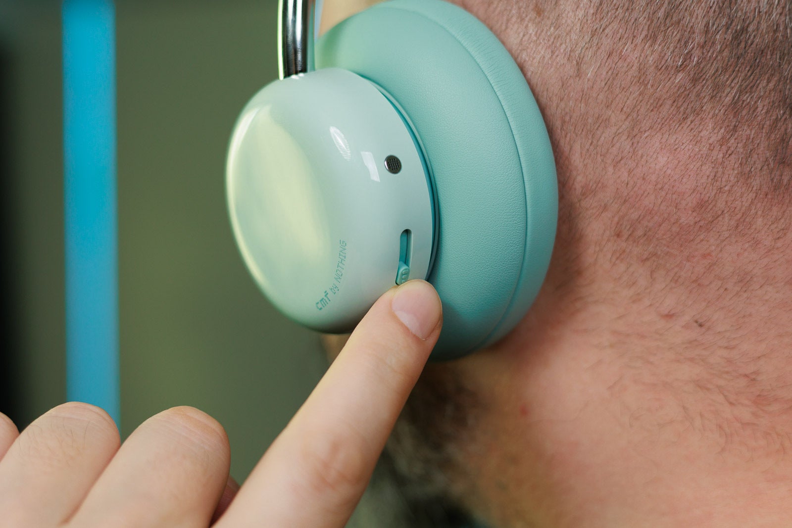 CMF Headphone Pro — накладные наушники за 8 тыс. руб.