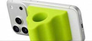 Apple выпустила лимитку Grip MagSafe для iPhone: ход, который никто не ждал