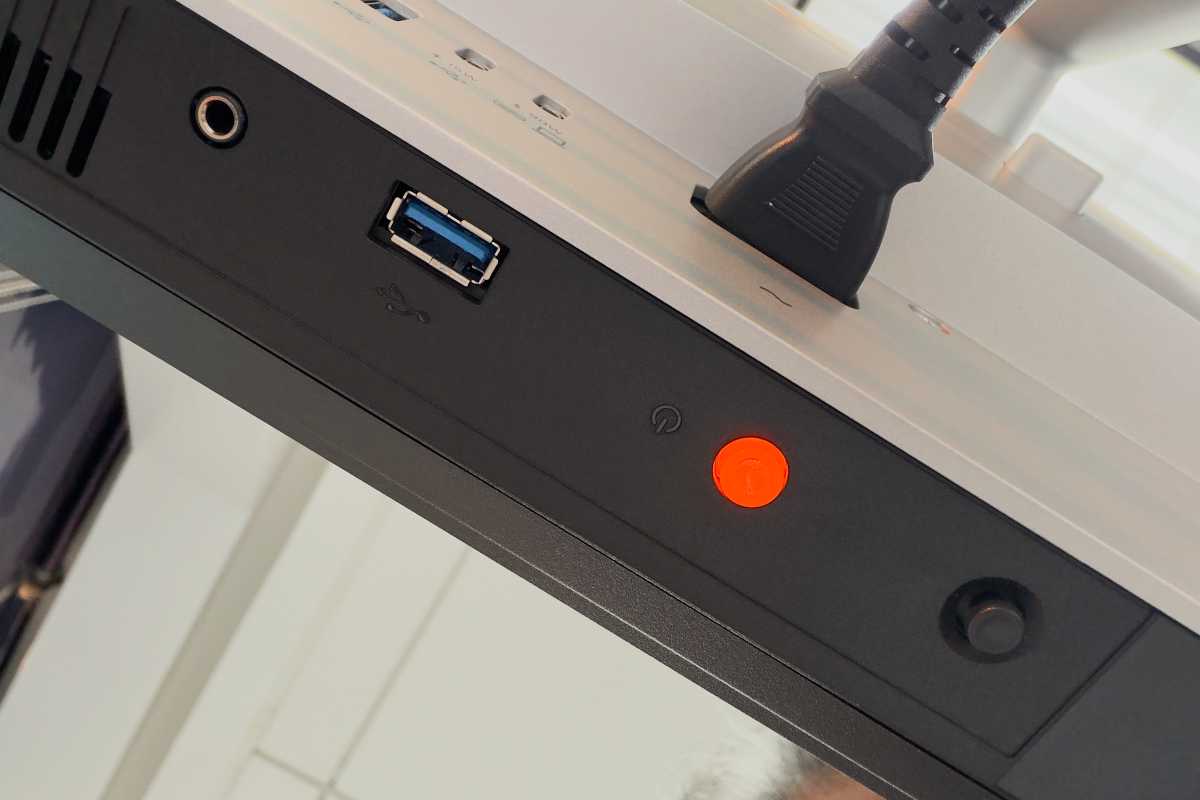 Обзор BenQ MA270UP: идеален для Mac картинка Дисплей BenQ MA270UP: глянцевый 27-дюймовый для Mac