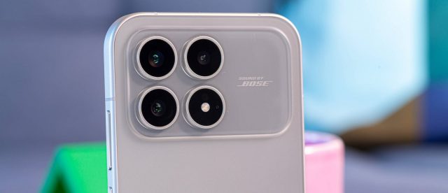 Джинса вместо стекла чем так плох дизайн новых Poco F8 Pro и F8 Ultra