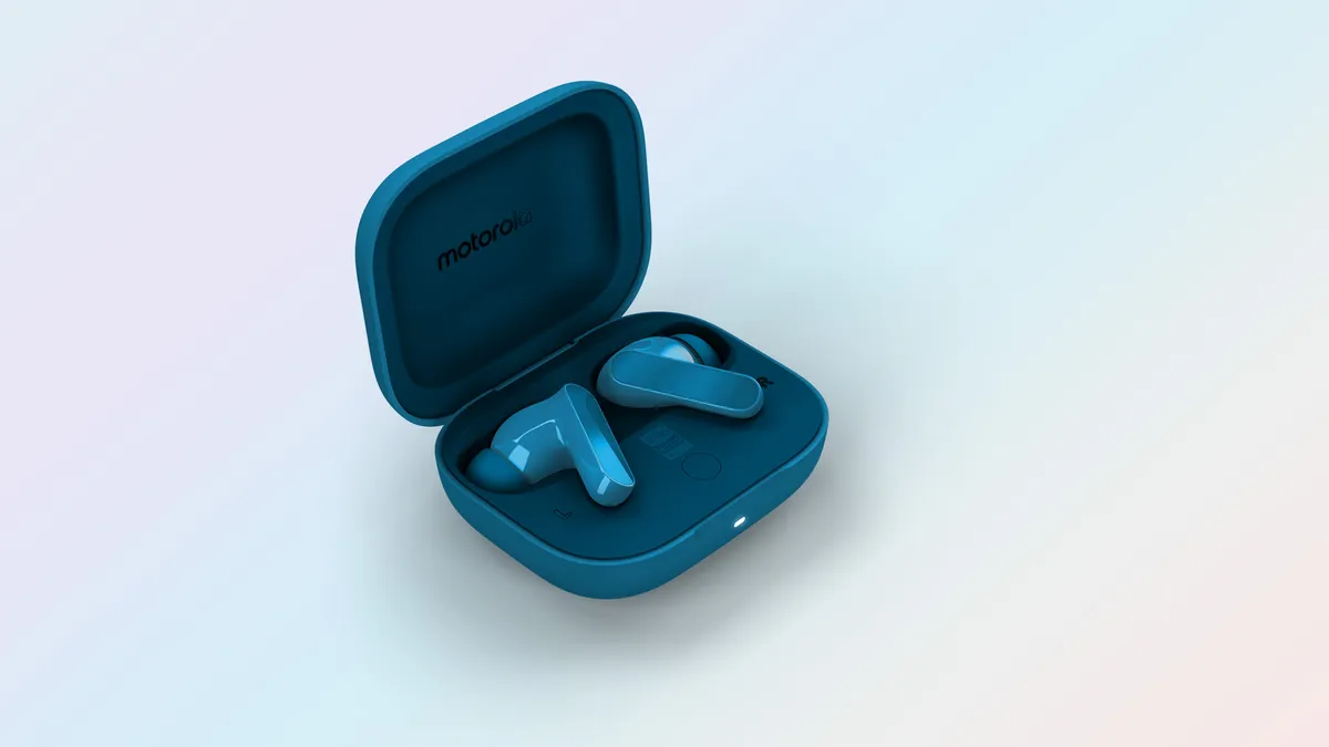 Motorola Edge 70 против iPhone Air: как продуманные характеристики меняют игру картинка Edge 70