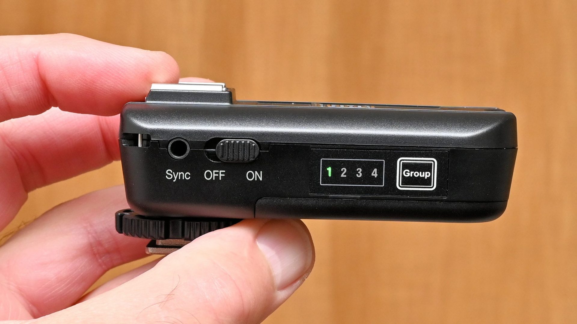 Обзор Elinchrom EL-Skyport Universal Plus — триггер для вспышек картинка Elinchrom EL-Skyport Universal Plus — универсальный триггер