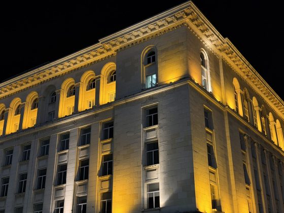 Примеры селфи: iPhone 17 Pro • iPhone 17 Pro Max