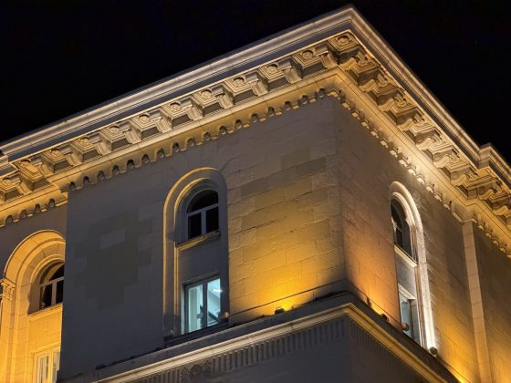 Примеры селфи: iPhone 17 Pro • iPhone 17 Pro Max