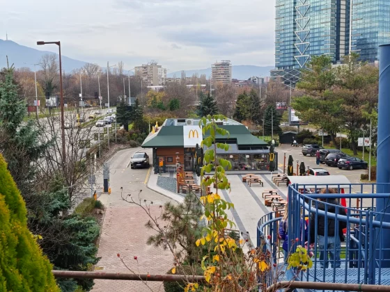 фото на Poco F8 Ultra