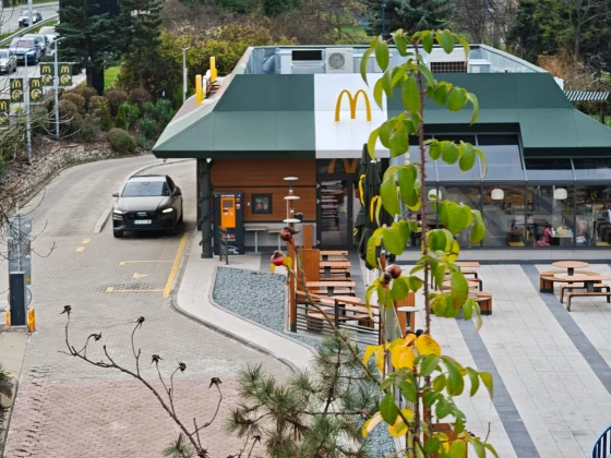 фото на Poco F8 Ultra