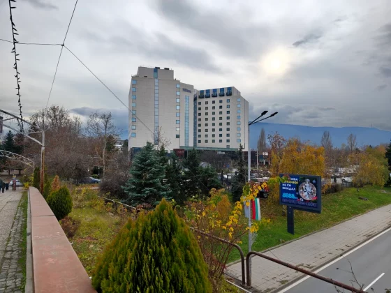 фото на Poco F8 Ultra