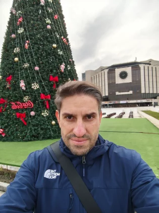 фото на Poco F8 Ultra