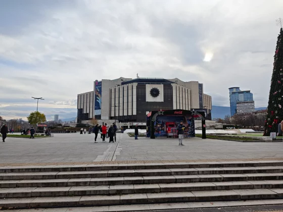 фото на Poco F8 Ultra