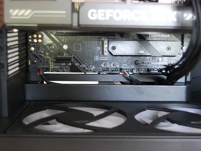 NZXT H9 Flow RGB+ (2025)