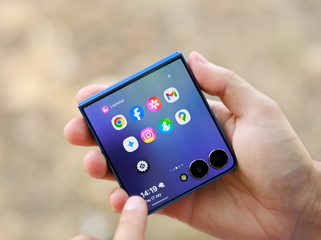 Galaxy S26 — провал года Samsung бросила все силы на Fold 8, потому что испугалась складного iPhone