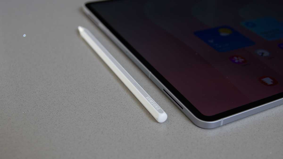 Galaxy Tab S11 Ultra против iPad Pro M5: какой выбрать? картинка Galaxy Tab S11 Ultra против iPad Pro M5: сравнение