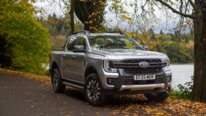 Гибридный Ford Ranger PHEV — это провал: зачем пикапу батарея, которой хватает на 40 км?