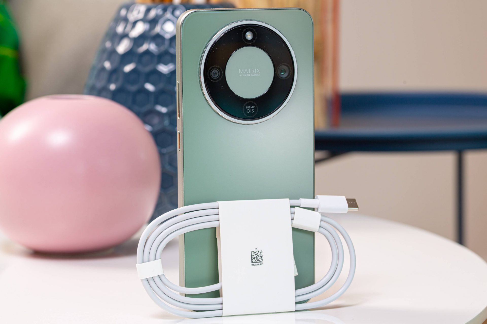 Honor опять за свое. Зачем нужен Magic8 Lite с пустой коробкой?