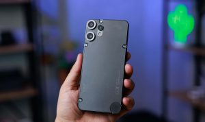 iPhone 17 Pro Max за тысячу или смартфон за сотни долларов: что реально стоит ваших денег