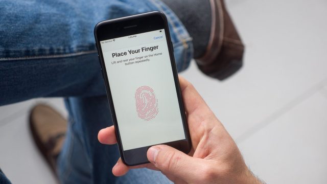 iPhone Touch ID может улучшить разблокировку смартфона