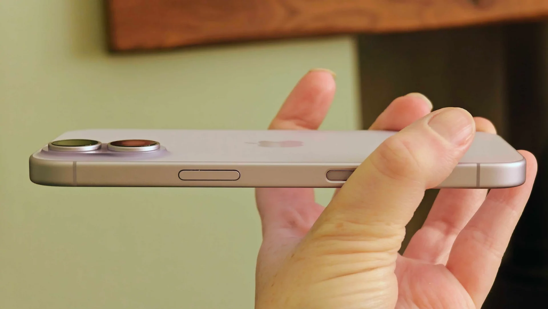 Я был неправ насчет iPhone 17. Все оказалось гораздо хуже картинка Я был неправ насчет iPhone 17. Все оказалось гораздо хуже фото