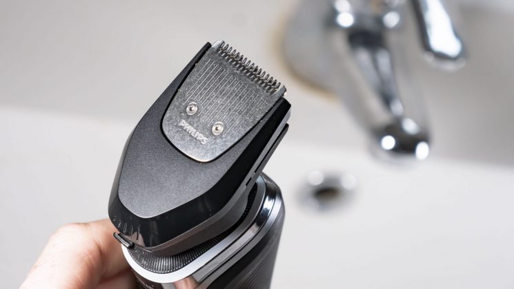 Электробритва Philips i9000 для комфортного бритья