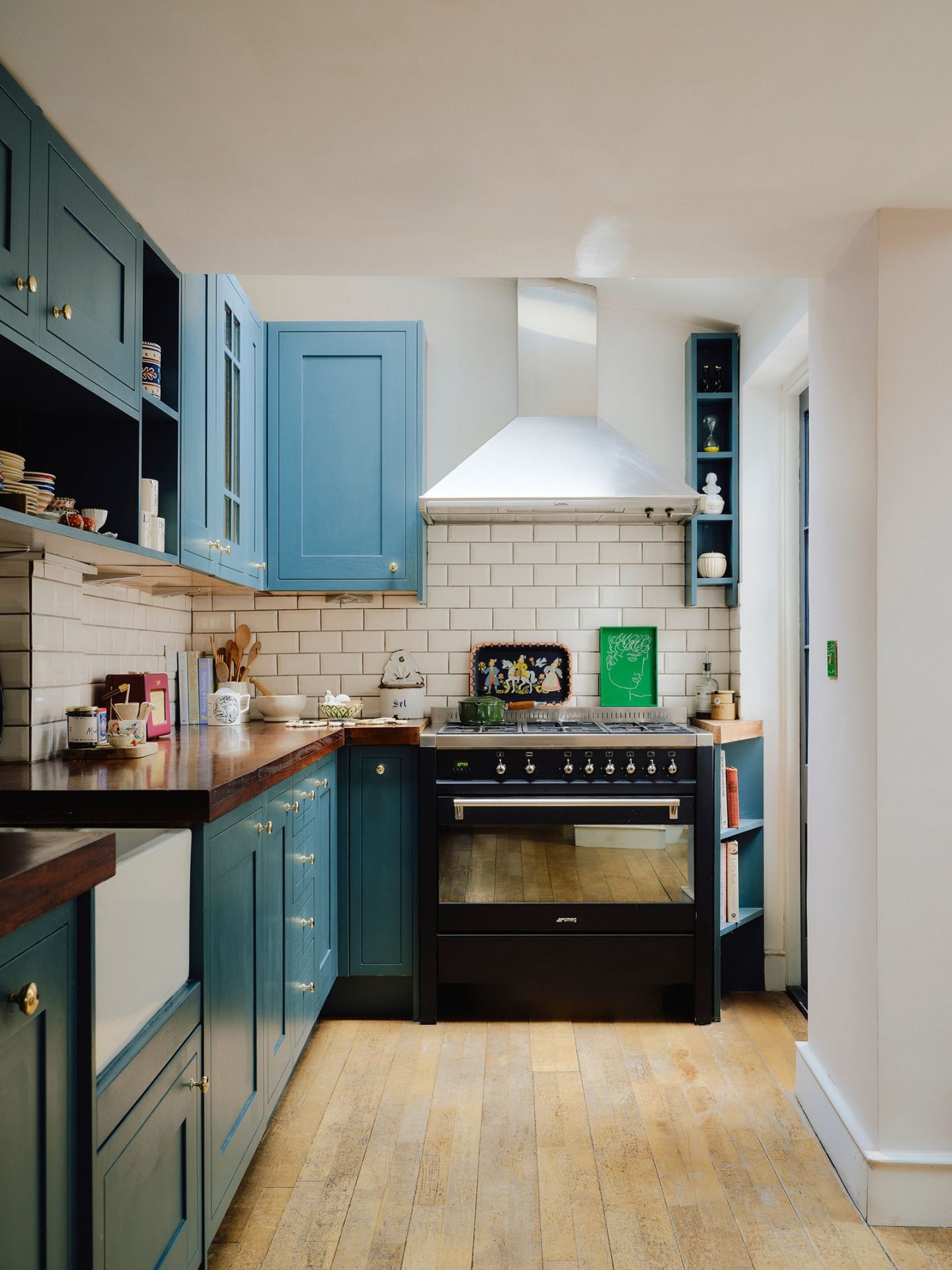 Камбузная кухня: идеи хранения и стиля от дизайнеров