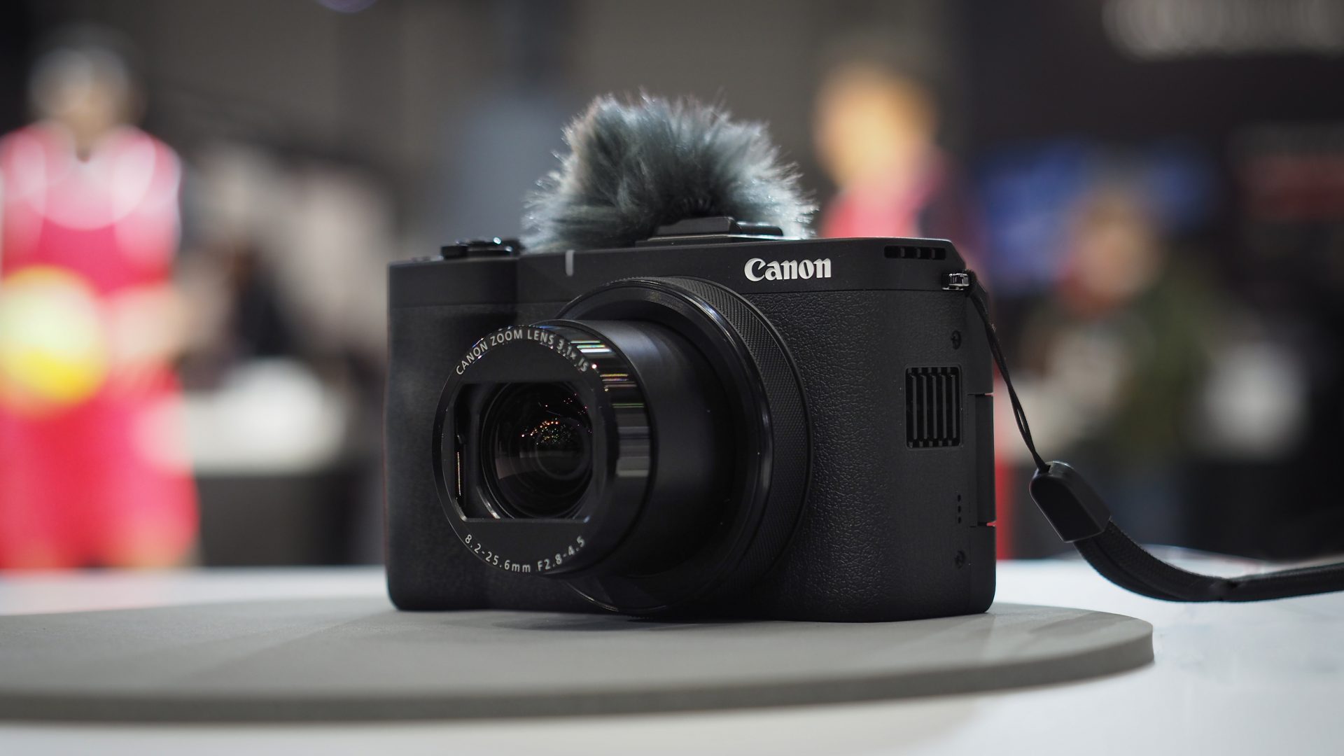 Камера Canon R7 Mark II и слухи о линейке 2025 года