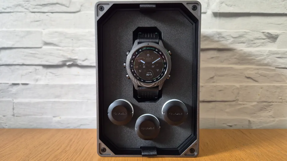 Обзор Garmin MARQ Golfer (2 Gen): лучшие часы для гольфа на планете картинка Garmin MARQ Golfer (2 Gen)