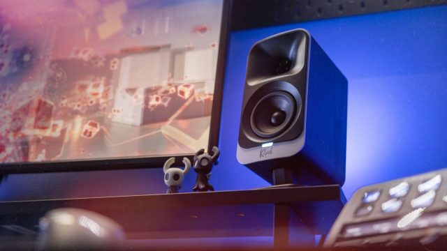 Klipsch, что с тобой не так Новые колонки ProMedia Lumia стоят как крыло самолета, а умеют только светиться