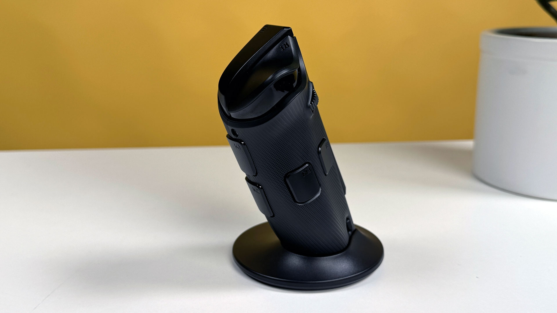 Обзор Lenovo Legion Go 2: производительный мини-ПК картинка Консоль Lenovo Legion Go 2 с OLED для геймеров