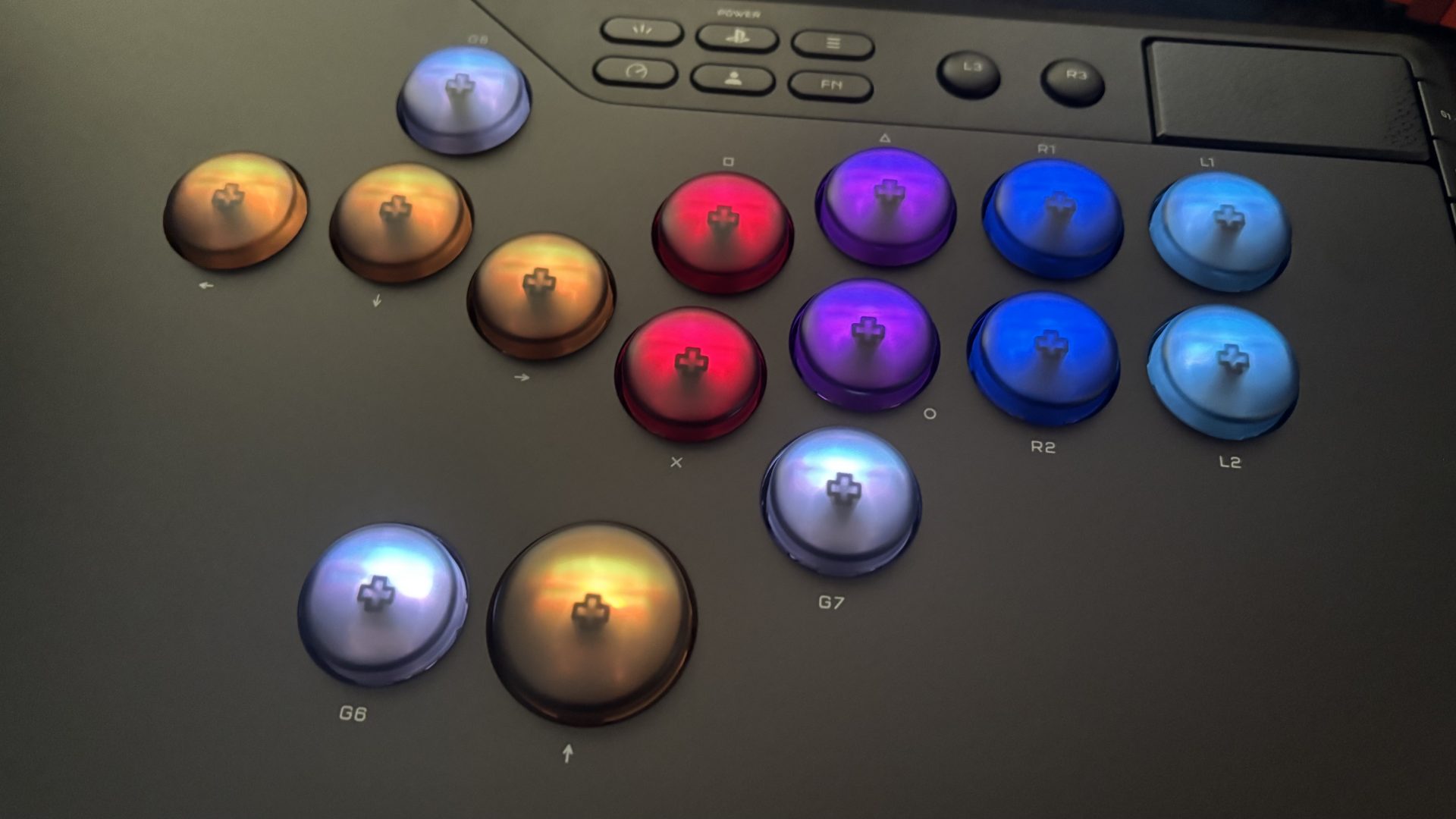 Контроллер Corsair Novablade Pro: премиум для файтингов