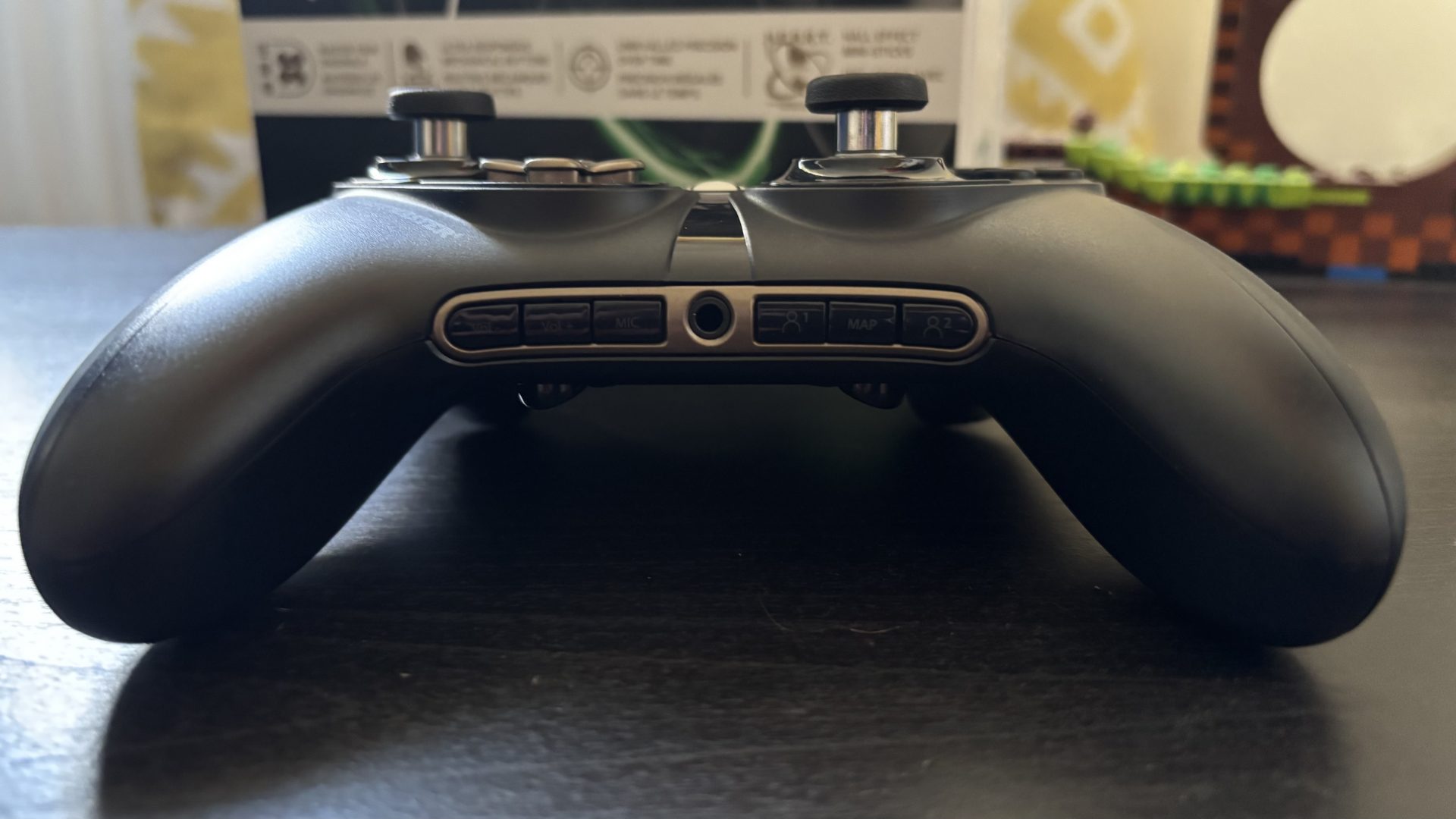 Контроллер Thrustmaster eSwap X2 HE получил стики