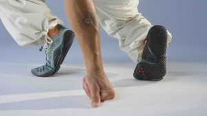 Vivobarefoot Motus Flex шокируют: кроссовки, которые чувствуют всё