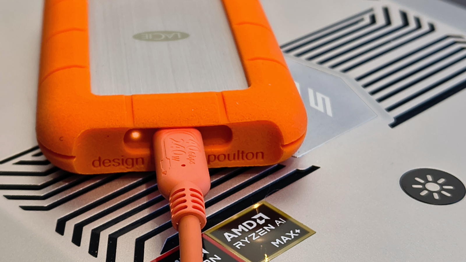 LaCie Rugged SSD4 — быстрый и надежный накопитель