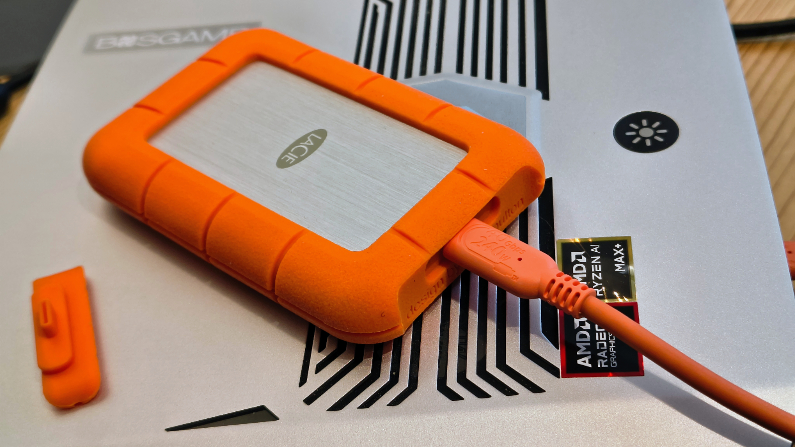LaCie Rugged SSD4 — быстрый и надежный накопитель