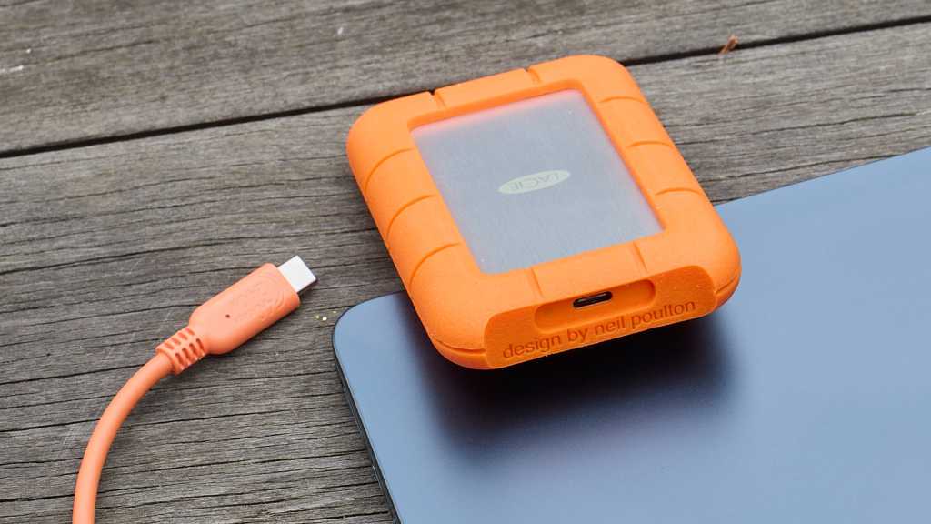 Обзор LaCie Rugged SSD4: прочный накопитель на каждый день