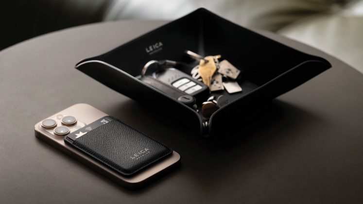 Leica совсем сдурела: за кожаные безделушки просят как за новый смартфон