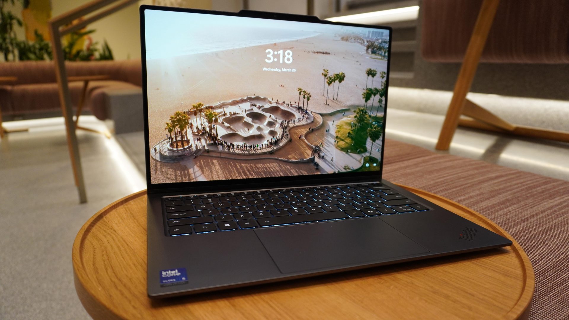 Lenovo ThinkPad X9 Aura Edition: стильный OLED-ноутбук