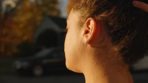 Технологии в украшениях: умные серьги от инженера Bose