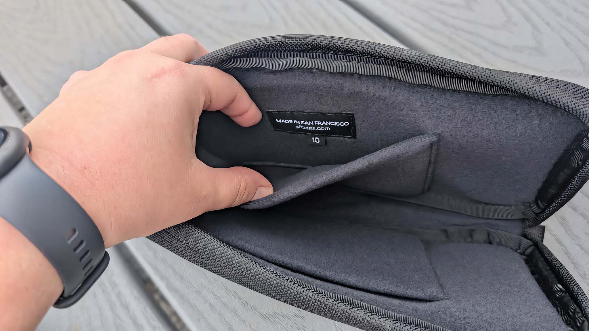 Обзор чехла Waterfield ROG Ally Magnetic Case — премиум-класс для игрового контроллера картинка Магнитный чехол Waterfield для ROG Ally X: стиль и защита