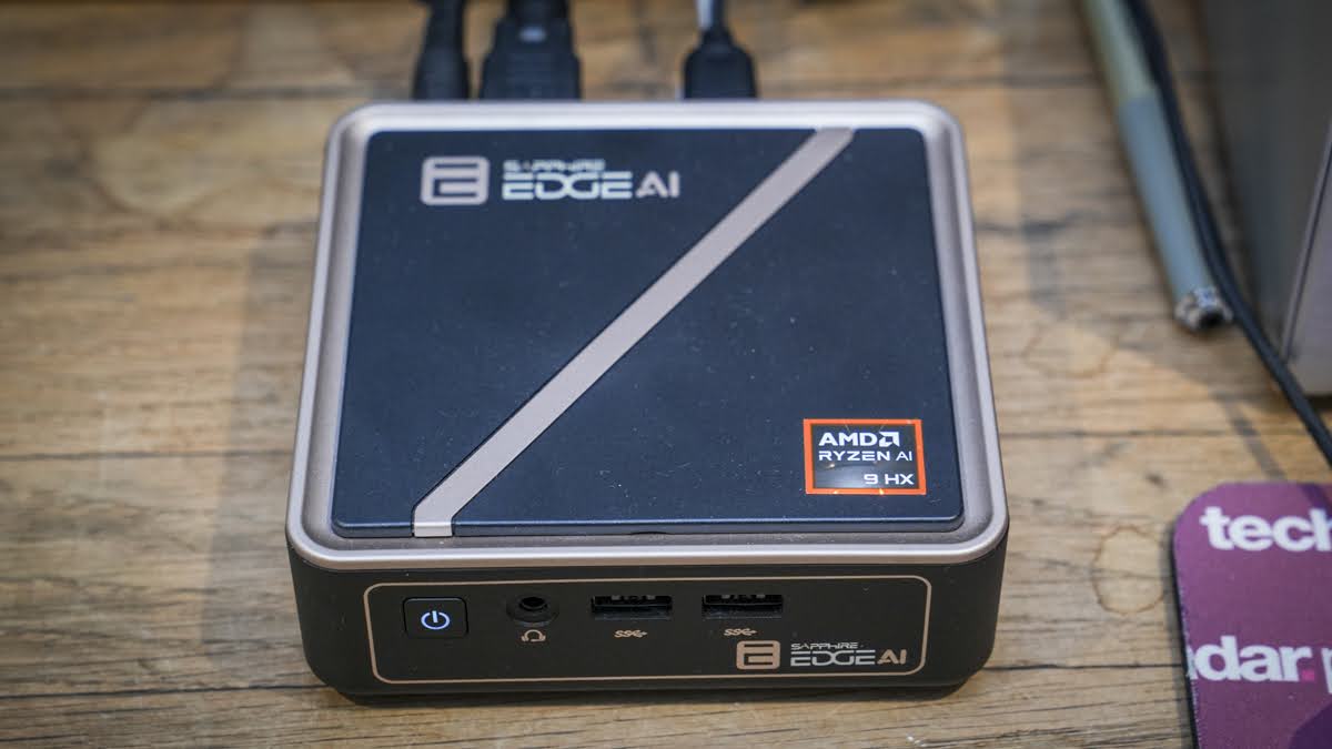 Обзор Sapphire Edge AI 370 — один из самых маленьких и впечатляющих мини-ПК картинка Мини-ПК Sapphire Edge AI 370: мощь на ладони