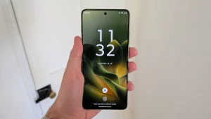 Motorola Edge 70 — это обман красивый корпус, слабая начинка и неадекватная цена