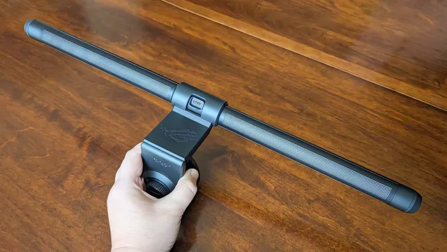 Обзор ASUS ROG Aura Monitor: тусклая RGB-подсветка не дотягивает до идеала картинка ASUS ROG Aura Monitor