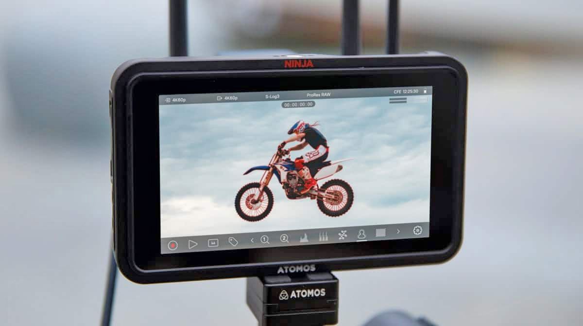 526887Atomos выпустила монитор для камеры Ninja TX GO с кучей фишек