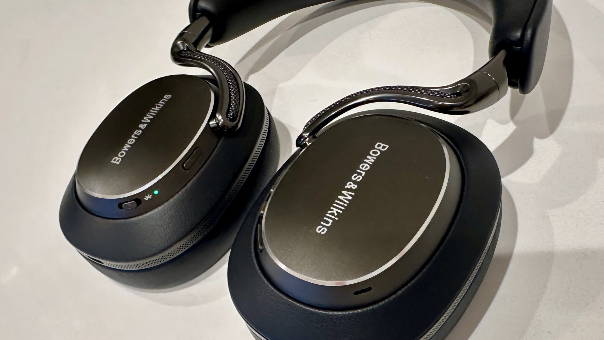 Наушники Bowers & Wilkins Px8 S2: премиум-звук
