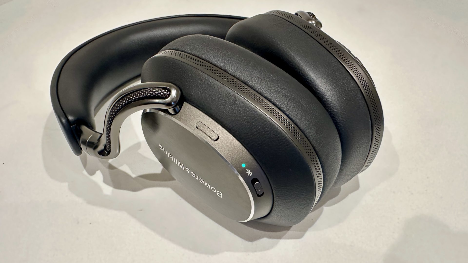 Наушники Bowers & Wilkins Px8 S2: премиум-звук