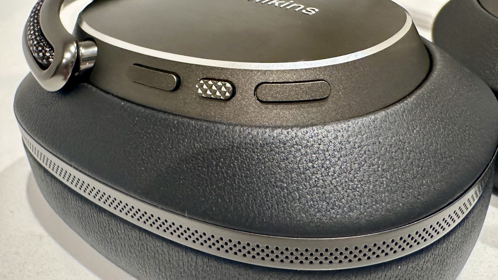 Наушники Bowers & Wilkins Px8 S2: премиум-звук